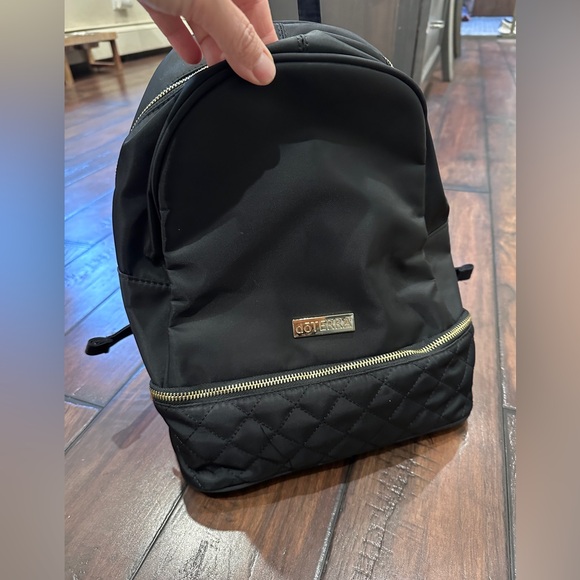 DŌTERRA BRANDED BACKPACK – BLACK - Picture 2 of 5